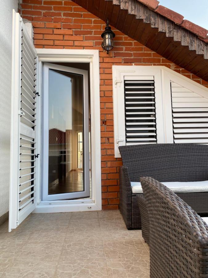 D.O.O. Yury Apartment Trogir Bagian luar foto