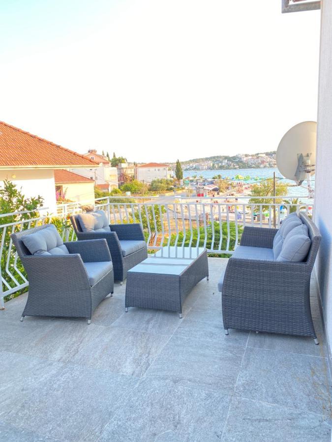 D.O.O. Yury Apartment Trogir Bagian luar foto