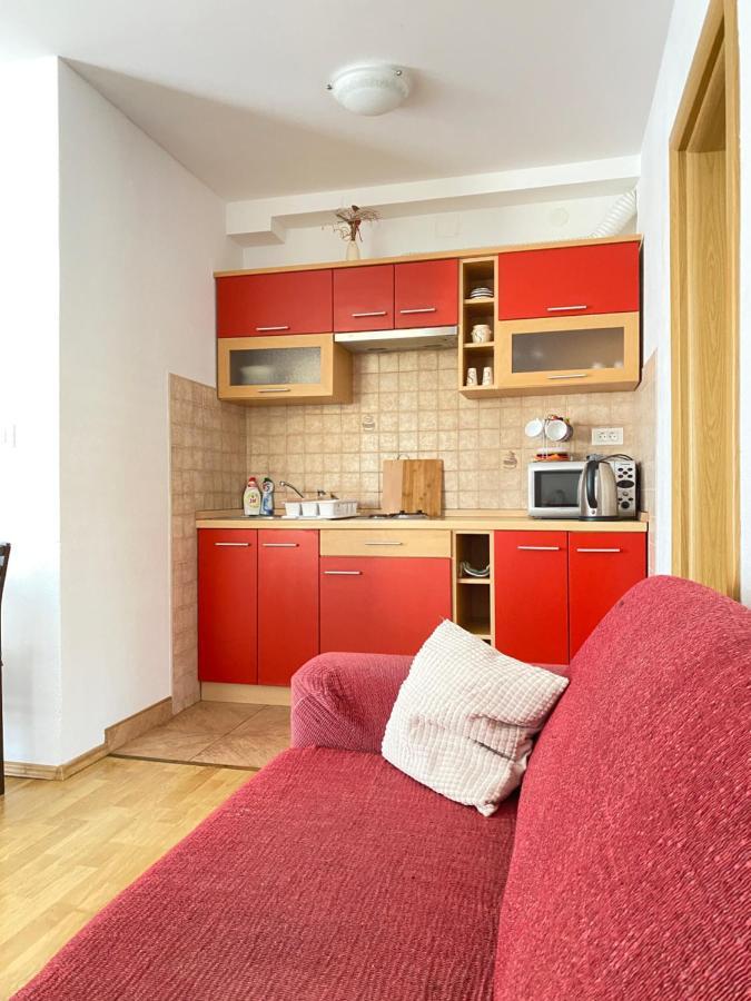 D.O.O. Yury Apartment Trogir Bagian luar foto