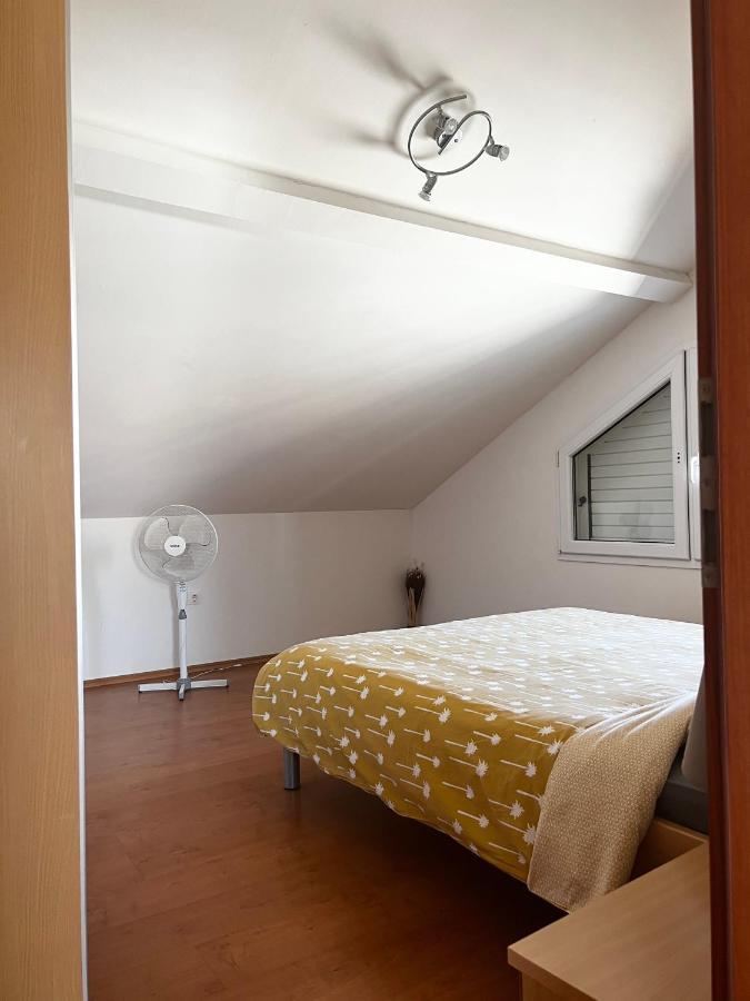 D.O.O. Yury Apartment Trogir Bagian luar foto