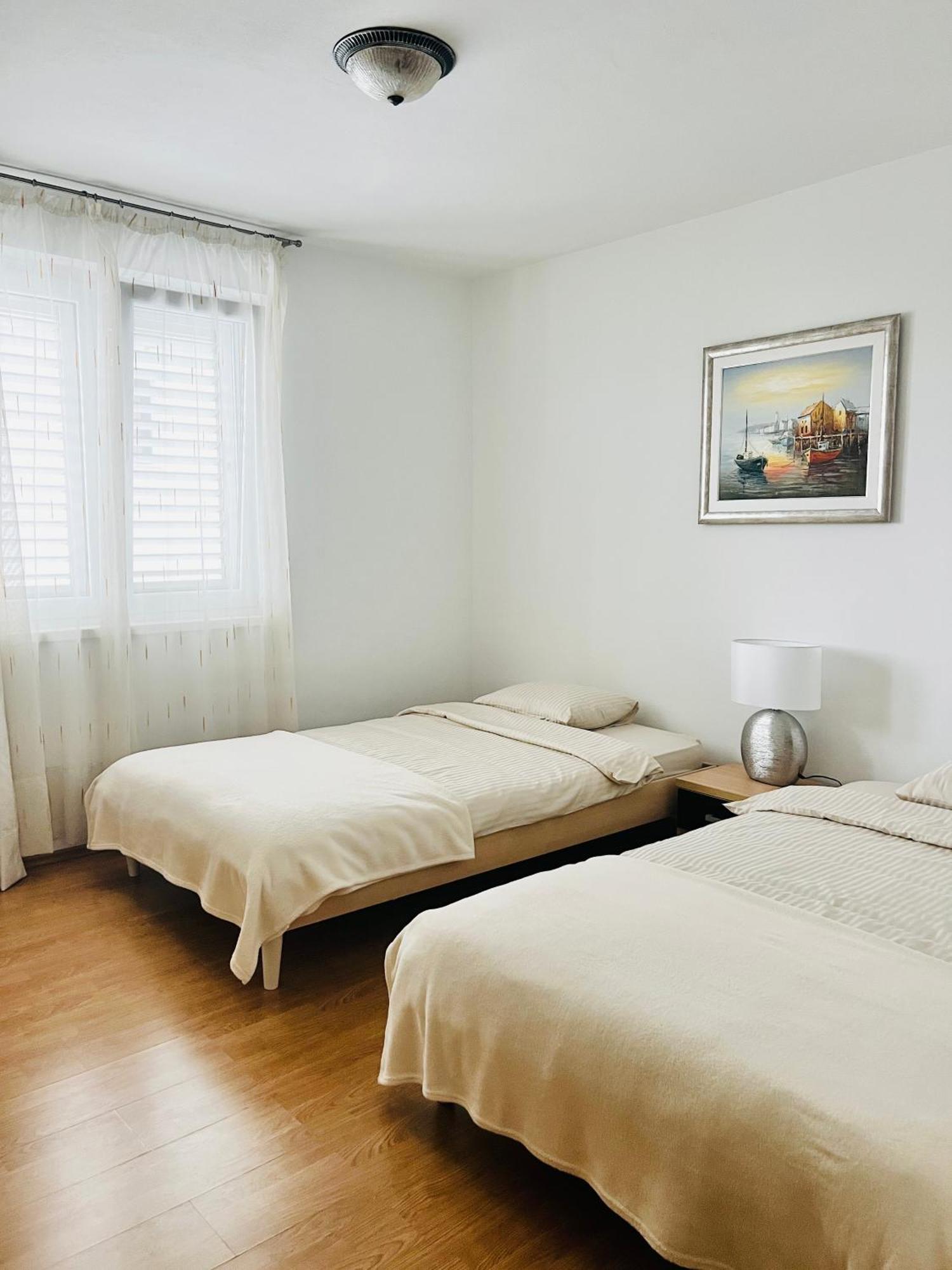 D.O.O. Yury Apartment Trogir Bagian luar foto