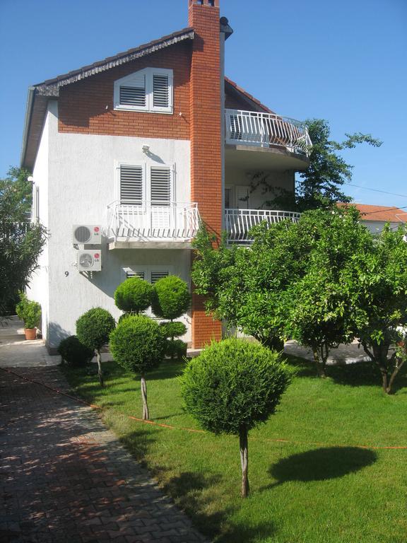 D.O.O. Yury Apartment Trogir Bagian luar foto